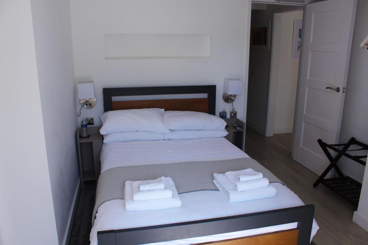 One One Five Apartment Swansea Exterior foto
